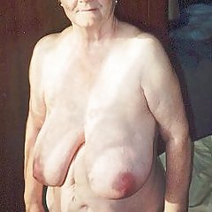 Sexy granny show her tits